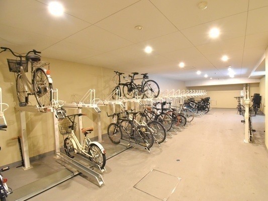 自転車置場｜ザ・パークハウス赤坂レジデンス