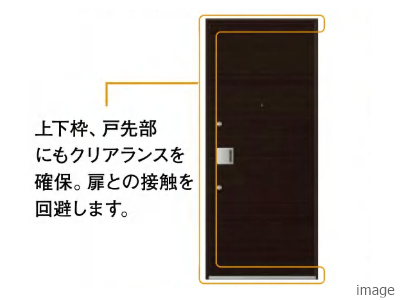 対震枠採用の玄関扉｜ザ・パークハウス赤坂レジデンス